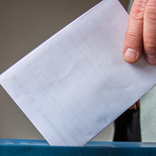 Denise’s Desk: New England Times Poll says one thing loudly — Voters want more than the same old story